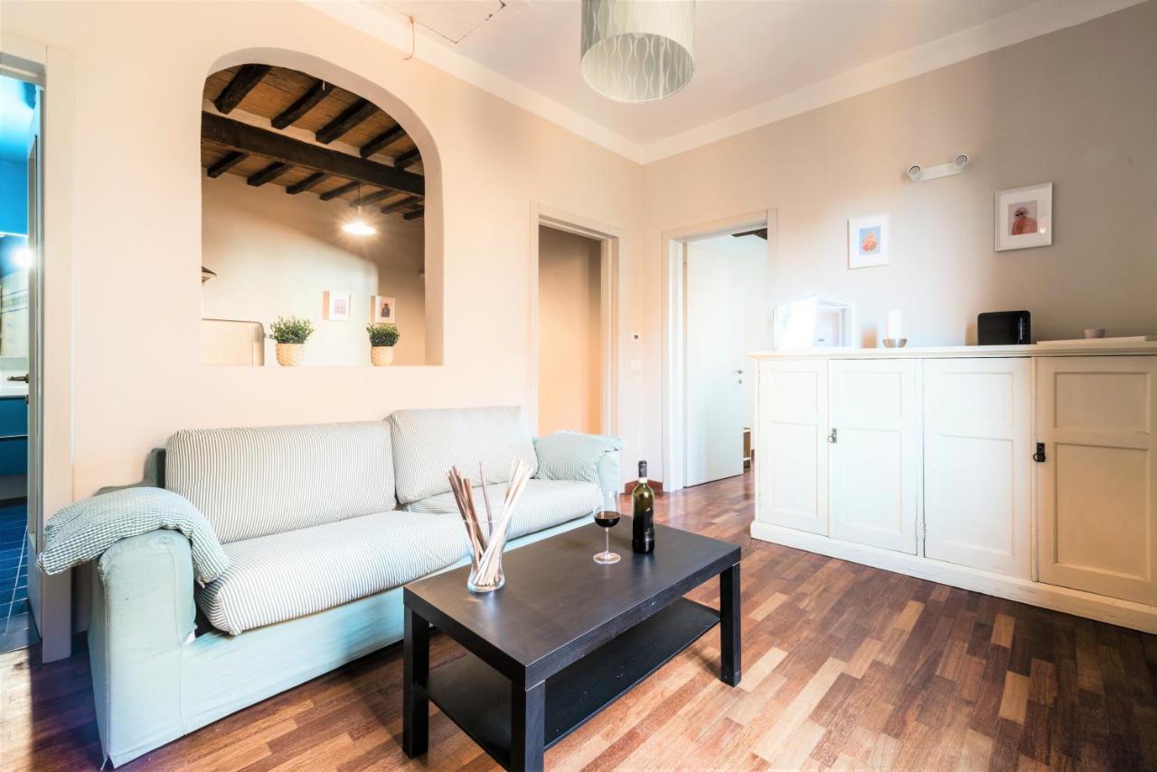 Hostly - La Pera Suite Apartment - 2 Bedrooms, Full Center Pisa Eksteriør bilde