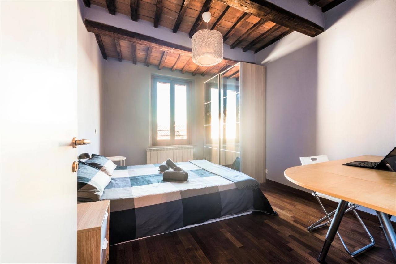 Hostly - La Pera Suite Apartment - 2 Bedrooms, Full Center Pisa Eksteriør bilde
